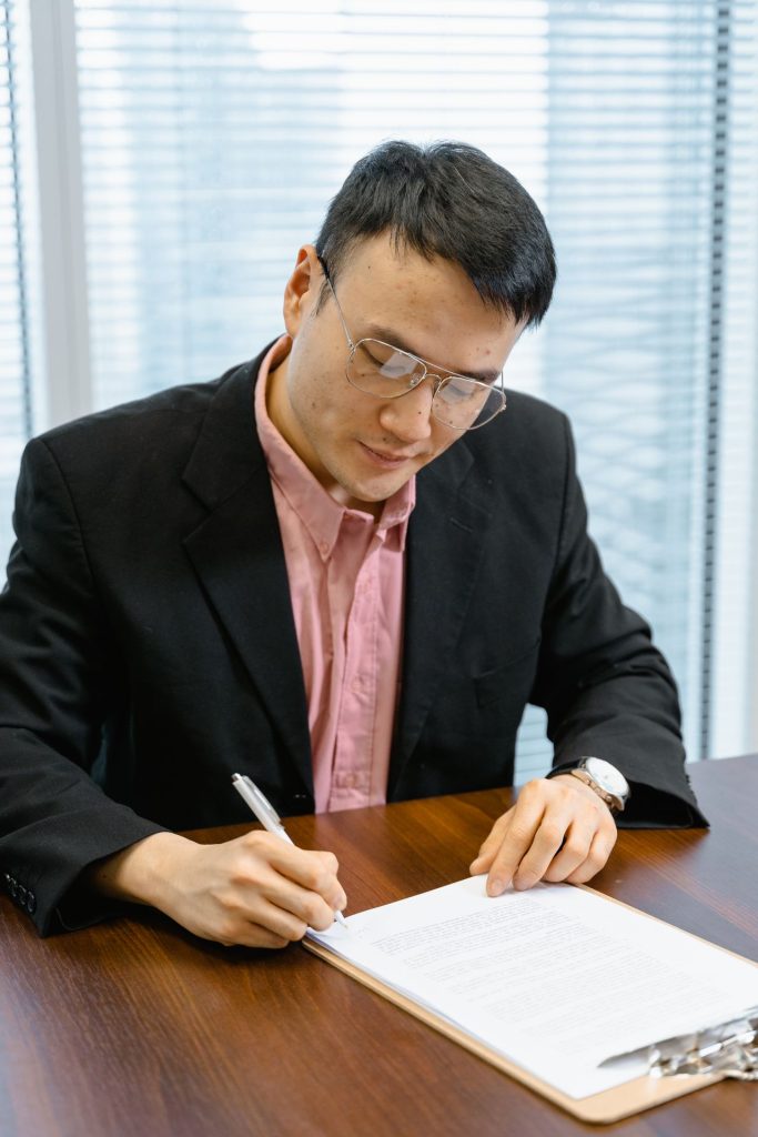 M&A仲介の専任契約とは？非専任契約との違いや、契約前に確認したいポイントを解説